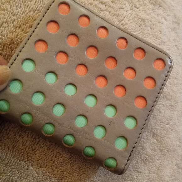 Fossil card case orange and green polka dots - Picture 5 of 5